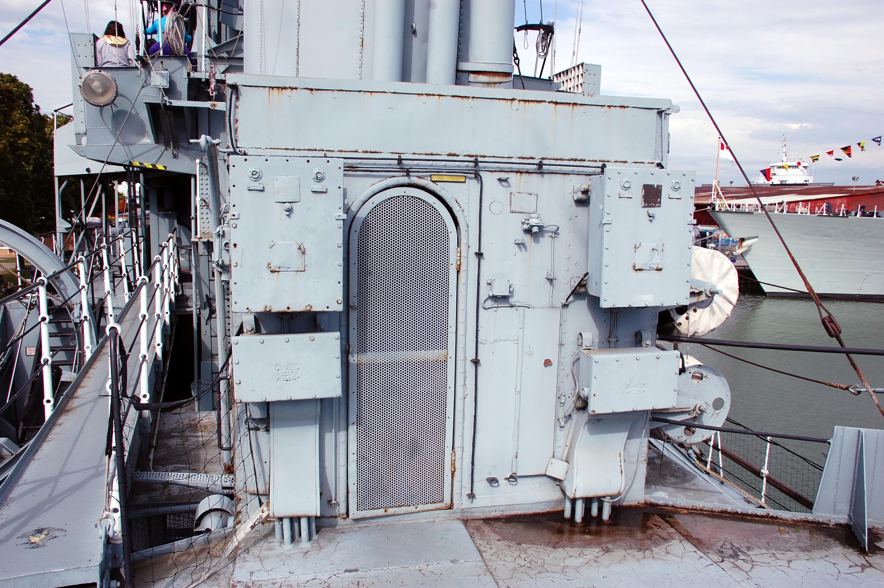 boffin_gun crew shelter.jpg